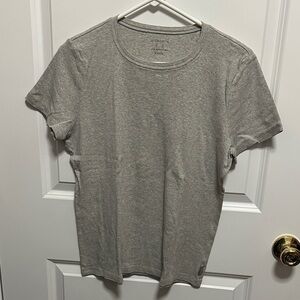 Liz Claiborne Heather Gray Short Sleeve Tee